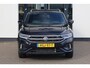 Volkswagen T-Roc 1.5 TSI R-Line 150PK / 110kW Achteruitrijcamera, draadloos Apple Carplay & Android Auto, verwarmbare voorstoelen + stuurwiel, dodehoeksensor (Side Assist), parkeerassistent (Park Assist), volledig digtiaal instrumentenpaneel (Digital Cockpit Pro), full LED koplampen, grootlichtassistent, voorstoelen Top-Comfort, parkeersensoren voor + achter, achterklep elektrisch met sensorsturing (Easy Open), DAB+, geen navigatie (bestelbaar), zwarte hemel, extra getint glas achter, 18'' LMV 'Nevada'