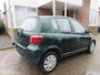 Toyota Yaris 1.3 / Exportprijs €1.450 / NL prijs €1.750