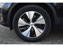 Volvo XC40 T4 Plug-in hybrid Core Bright | Keyless | Parkeersensor achter | Apple carplay/Android auto | Allseason banden | Cruise control | Extra getint glas | DAB | 18 inch Lichtmetalen velgen