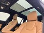 Volvo V60 Cross Country 2.0 T5 AWD Pro | Panorama dak | Adaptieve cruise | Zwenkbare trekhaak | Harman Kardon | 20 Inch | Memory |