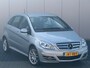Mercedes-Benz B-klasse 180 Business Class Automaat - Iridium Silber - Nav/Cruise/Stoelverwarming