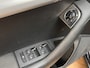 Skoda Octavia Combi 2.0 TDI *Standkachel* / Stoelverwarming / Cruise / Trekhaak / Xenon / Lane Assist / Canton Premium Audio / PDC / 17" LMV