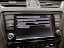 Skoda Octavia Combi 2.0 TDI *Standkachel* / Stoelverwarming / Cruise / Trekhaak / Xenon / Lane Assist / Canton Premium Audio / PDC / 17" LMV