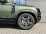 Land Rover Defender 110 P300e X-Dynamic HSE | Pano | El. trekhaak | Koelbox | Black Pack | Cold Climate | Alcantara hemel | ClearSight