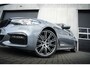 BMW 5-Serie 530e 252 PK iPerformance High Executive M-Sportpakket / 97% SOH/ Schuifdak/ Sport-Stoelen/ Stoel.Verw/ Camera/ Led-Koplamp/ Shadow-Line/ 20'' LMV