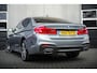 BMW 5-Serie 530e 252 PK iPerformance High Executive M-Sportpakket / 97% SOH/ Schuifdak/ Sport-Stoelen/ Stoel.Verw/ Camera/ Led-Koplamp/ Shadow-Line/ 20'' LMV