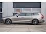 Volvo V60 2.0 B3 Momentum Business UITKLAPBARE TREKHAAK/LEDEREN BEKLEDING/COMFORT-STOELEN