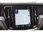 Volvo V60 2.0 B3 Momentum Business UITKLAPBARE TREKHAAK/LEDEREN BEKLEDING/COMFORT-STOELEN