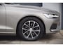 Volvo V60 2.0 B3 Momentum Business UITKLAPBARE TREKHAAK/LEDEREN BEKLEDING/COMFORT-STOELEN