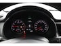 Kia Stonic 1.0 T-GDi MHEV DynamicLine - Apple Carplay/ Android Auto - Cruise Control - Airco - Achteruitrijcamera - Fabrieksgarantie tot 01-2032