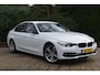 BMW 3-Serie 318i Sport | Navi | Privacy | Clima