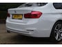 BMW 3-Serie 318i Sport | Navi | Privacy | Clima