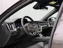 Volvo V60 T6 Automaat Plug-in hybrid AWD Plus Bright | Panoramadak | Stoel- & Stuurwielverwarming | Premium audio by Harman Kardon | All-season banden | Sportstoelen | Elektrisch bedienbare voorstoelen met geheugen | 20 inch lichtmetalen velgen |