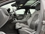 Volvo V60 T6 Automaat Plug-in hybrid AWD Plus Bright | Panoramadak | Stoel- & Stuurwielverwarming | Premium audio by Harman Kardon | All-season banden | Sportstoelen | Elektrisch bedienbare voorstoelen met geheugen | 20 inch lichtmetalen velgen |