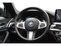 BMW 5-Serie 530e xDrive Business Edition Plus, Kuipstoelen, Schuifdak, Harman/Kardon Sound