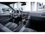 Volkswagen Tiguan 1.5 TSI R-Line Business+ | Cruise control adaptief met Stop&Go | Elektrisch glazen panorama-dak | vaste trekhaak