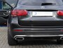 Mercedes-Benz GLC 300e 4M | 2x AMG | Apple Car Play/Android Auto | Draadloos opladen | DAB | Privacy Glas | Stoelverw. | Cruise | Cruise | Pano | LED | Burmester | MBUX Plus | Parksensor V+A | Trekhaak Wegdraaibaar | 20'' AMG |