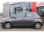 Toyota Yaris 1.5 HYBRID TREND 5-DEURS AFN-TREKHAAK CRUISE CAMERA LM-VELGEN METALLIC NL-AUTO