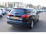 Ford Focus Wagon 125PK TITANIUM CRUISE NAVI PARK-SENSOREN WINTERPACK APPLE/ANDROID PRIVACY-GLASS LM-VELGEN