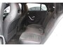 Mercedes-Benz CLA Shooting Brake 180 AMG | Sfeerverlichting | Camera | Night pakket | Stoelverwarming |