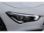 Mercedes-Benz CLA Shooting Brake 180 AMG | Sfeerverlichting | Camera | Night pakket | Stoelverwarming |