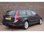 Volvo V50 1.8 Sport, trekhaak, airco, xenon, prachtige auto. YOUNGTIMER