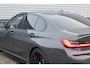 BMW 3-Serie 330e | M Performance | 360 Camera | Adaptive cruise | Stuurverwarming | Stoelverwarming | Trekhaak | Harman Kardon