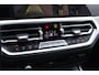 BMW 3-Serie 330e | M Performance | 360 Camera | Adaptive cruise | Stuurverwarming | Stoelverwarming | Trekhaak | Harman Kardon