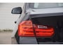 BMW 3-Serie 316i Luxury High Executive LEDEREN BEKLEDING/BI-XENON/STOELVERWARMING