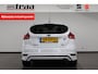 Ford Focus 1.5 ST-Line / Verwarmde voorruit / 18'' LMV / Keyless start / PDC voor + achter /