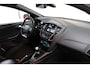 Ford Focus 1.5 ST-Line / Verwarmde voorruit / 18'' LMV / Keyless start / PDC voor + achter /