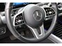 Mercedes-Benz GLB 180 AUT7 Luxury Line 7-PERS LEDER SFEER CARPLAY TREKHAAK