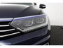 Volkswagen Passat Sedan 1.4 TSI GTE Highline 218 PK Plug-in hybride | 78,7% SOH | Elec. stoelen met verwarming | Trekhaak afneembaar | Adaptieve cruise controle | PDC | 17LMV | DEALER-STAAT