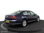 Volkswagen Passat Sedan 1.4 TSI GTE Highline 218 PK Plug-in hybride | 78,7% SOH | Elec. stoelen met verwarming | Trekhaak afneembaar | Adaptieve cruise controle | PDC | 17LMV | DEALER-STAAT