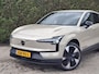 Volvo EX30 Single Motor Extended Range Plus Europa 69 kWh | Demo | Stoel/Stuur verwarming | Pilot Assist | Harman/Kardon | Memory Stoelen |