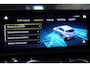 Mercedes-Benz A-klasse 200 Business Solution AMG PANO/CAM/LANEASSIST/ACC/STOELVER/SFEERVER/VOL