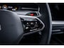 Volkswagen ID.7 Tourer Limited Edition | Achterbank in ongelijke delen neerklapbaar incl. middenarmsteun en doorlaadmogelijkheid | Afstandscontrolesysteem (Front Assist), met voetgangers- en fietsersherkenning | Automatische afstandsregeling (Adaptive Cruise Control)