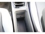 Volkswagen ID.3 First Plus 58 kWh 204PK / 150kW, NL Auto Door ons geleverd en onderhouden, fietsen steunhaak, SOH 88% adaptieve cruise control (acc), LED Matrix (IQ.Lights), achteruitrijcamera (rear view), keyless start & entry, 19" LMV, elektrisch verstel-, verwarm- en inklapbare buitenspiegels (spiegel pakket), verwarmbare voorstoelen, DAB+, navigatie, Apple Carplay & Android Auto, parkeersensoren voor en achter (pdc), multifunctioneel lederen stuurwiel etc.