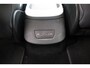 Volkswagen ID.3 First Plus 58 kWh 204PK / 150kW, NL Auto Door ons geleverd en onderhouden, fietsen steunhaak, SOH 88% adaptieve cruise control (acc), LED Matrix (IQ.Lights), achteruitrijcamera (rear view), keyless start & entry, 19" LMV, elektrisch verstel-, verwarm- en inklapbare buitenspiegels (spiegel pakket), verwarmbare voorstoelen, DAB+, navigatie, Apple Carplay & Android Auto, parkeersensoren voor en achter (pdc), multifunctioneel lederen stuurwiel etc.