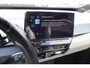 Volkswagen ID.3 First Plus 58 kWh 204PK / 150kW, NL Auto Door ons geleverd en onderhouden, fietsen steunhaak, SOH 88% adaptieve cruise control (acc), LED Matrix (IQ.Lights), achteruitrijcamera (rear view), keyless start & entry, 19" LMV, elektrisch verstel-, verwarm- en inklapbare buitenspiegels (spiegel pakket), verwarmbare voorstoelen, DAB+, navigatie, Apple Carplay & Android Auto, parkeersensoren voor en achter (pdc), multifunctioneel lederen stuurwiel etc.
