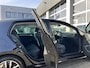 Volkswagen E-Golf E-DITION Airco Cruise controle Digitaal display Apple carplay Achterruitrij camera Telefoonverbinding Navigatiesysteem Oplaadkabel Parkeersensoren voor en achter