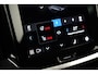 Volvo V60 2.0 T6 Plug-in hybrid AWD Plus Bright | Trekhaak | Panoramadak | Leder |