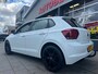 Volkswagen Polo 1.0 Trendline - Navigatie I Airco I PDC I LED I Nwe Sport velgen 18 inch I Veiligheid pakket I Trekhaak