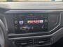 Volkswagen Polo 1.0 Trendline - Navigatie I Airco I PDC I LED I Nwe Sport velgen 18 inch I Veiligheid pakket I Trekhaak