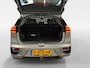 Kia Niro EV e-Niro DynamicPlusLine 64 kWh I 3-Fase I Schuifdak I Half-Leder I Stoelverwarming