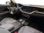 Kia Niro EV e-Niro DynamicPlusLine 64 kWh I 3-Fase I Schuifdak I Half-Leder I Stoelverwarming