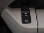 Volkswagen Multivan Bulli Edition L2 1.5 eHybrid EU6 180 kW (245pk) 31 Panorama dak | Elektrisch bedienbare schuifdeuren en achterklep | IQ Light | Wegklapb. Trekhaak | Navi | App Connect | ACC |