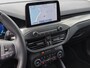 Ford Focus Wagon 1.0 Hybrid Titanium X Business | Pano | Cruise Control | Winter Pack | Camera | trekhaak | CarPlay | | Achteruitrijcamera | Apple Carplay/Android Auto|telefoonintegratie premium | Cruise control