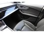 Audi Q8 55 TFSI e quattro Pro Line | Incl. 12 maanden Garantie | Night Vision Assistant | Luchtvering | Panorama dak | 360* Camera | Keyless Go | Stoel/stuur verwarming | Stoelventilatie | Elektrisch verstelbare stoelen | Elektrische kofferbakklep | Adaptive cruise | Dodehoekdetectie | Apple CarPlay/Android Auto | DAB | Climate controle | Automatisch inparkeren | Navigatie |