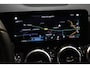 Mercedes-Benz GLA 200 163pk Automaat Progressive Navigatie Climate Control Camera Parkeer sensoren Stoelverwarming DAB Lichtmetalen velgen 18" Electrisch bedienbare achterklep